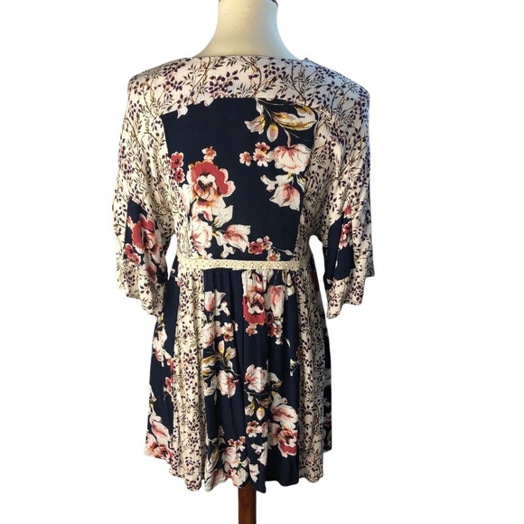 Altar'd State Sz XS Boho Cottagecore Mini Dress Floral Lace Bell Sleeve Festival - Picture 8 of 10